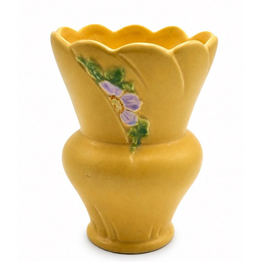 Weller Pottery B-4 Vase Vintage Art Deco Scalloped Floral Yellow Ceramic USA